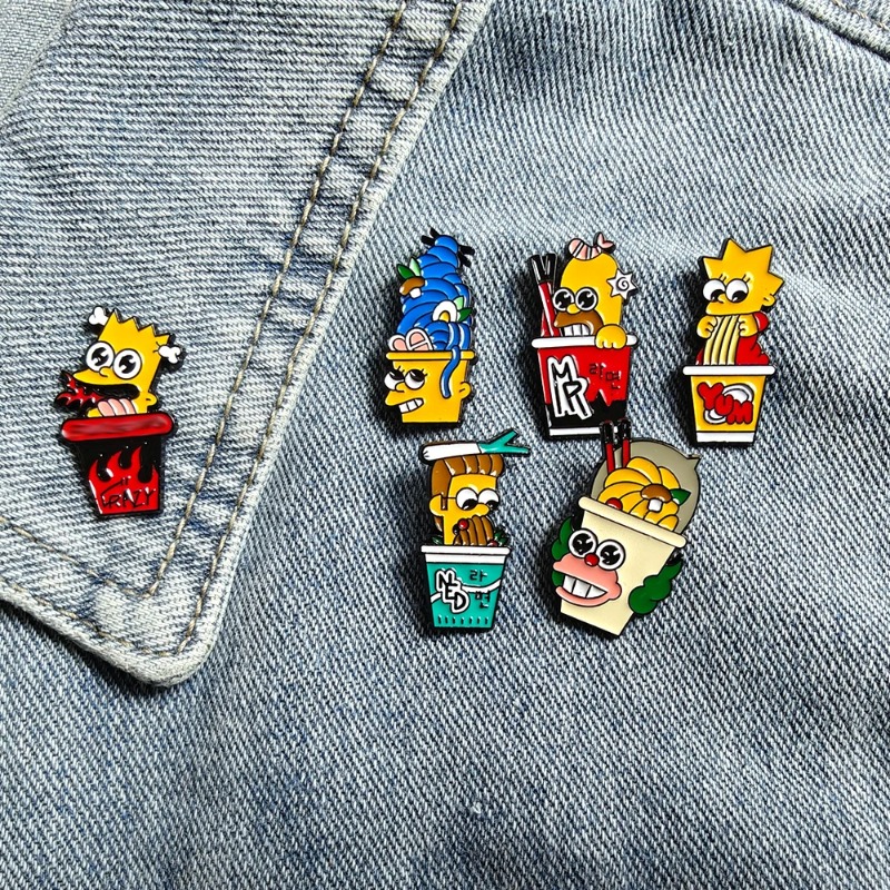 Enamel Pin Set - مجموعة من 6 قطع من شارات