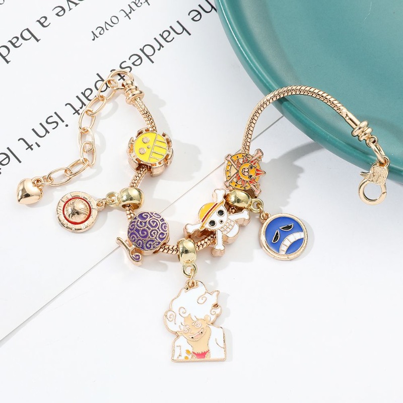 سوار مخصص إبداعي من One Piece  - مراجعة Anime Merchandise Japan وسعره