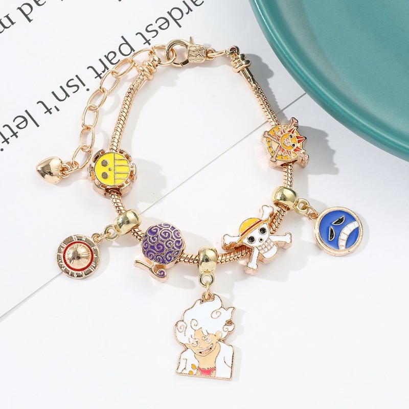 سوار مخصص إبداعي من One Piece  - مراجعة Anime Merchandise Japan وسعره