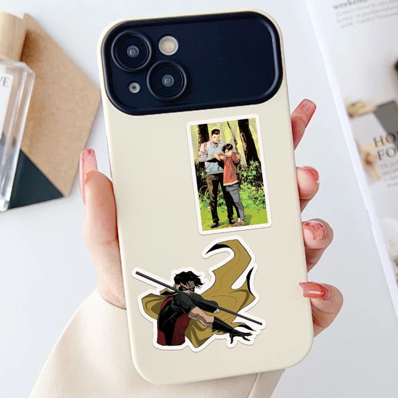ملصقات باتمان الكرتونية ثنائية - مراجعة Anime Kingdom Merchandise وسعره