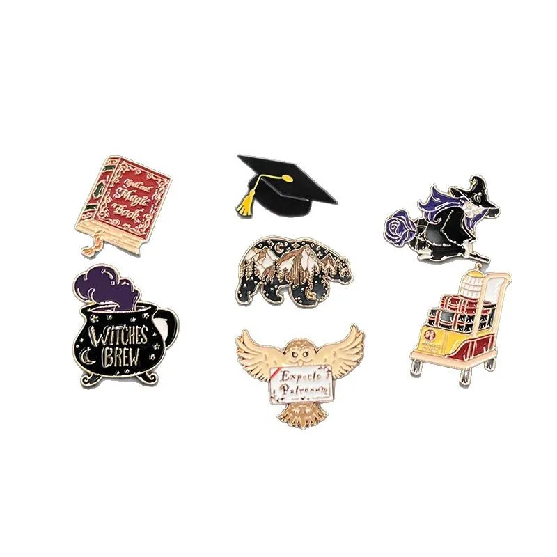 دبوس زينة جديد مستوحى من الأفل - مراجعة Anime Kingdom Merchandise وسعره