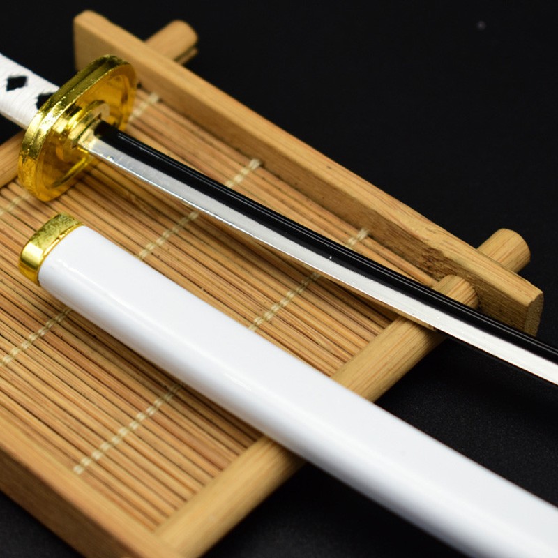 نموذج سلاح كاتانا ياباني معدني - مراجعة Anime Merchandise Katana وسعره
