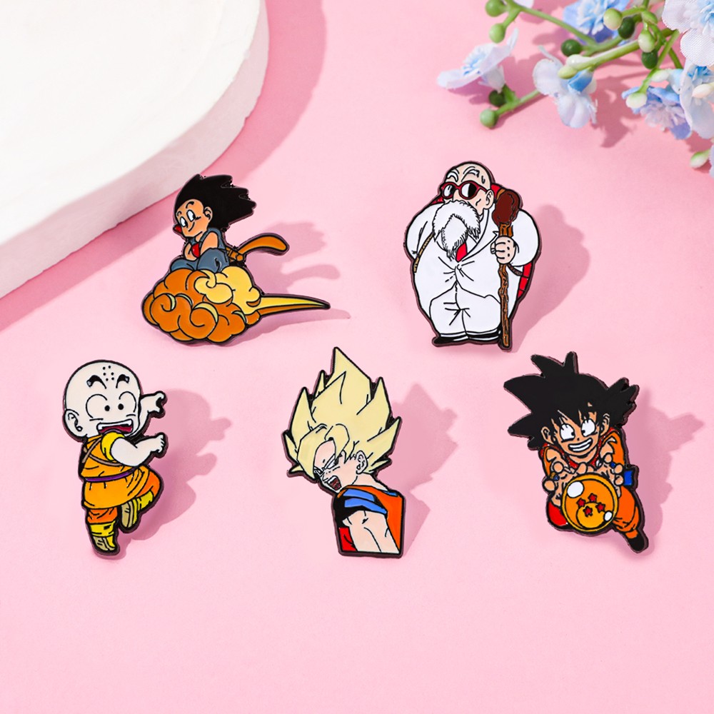 5 قطع من دبابيس الأنمي الكلاسي - مراجعة Enamel Pin Set وسعره