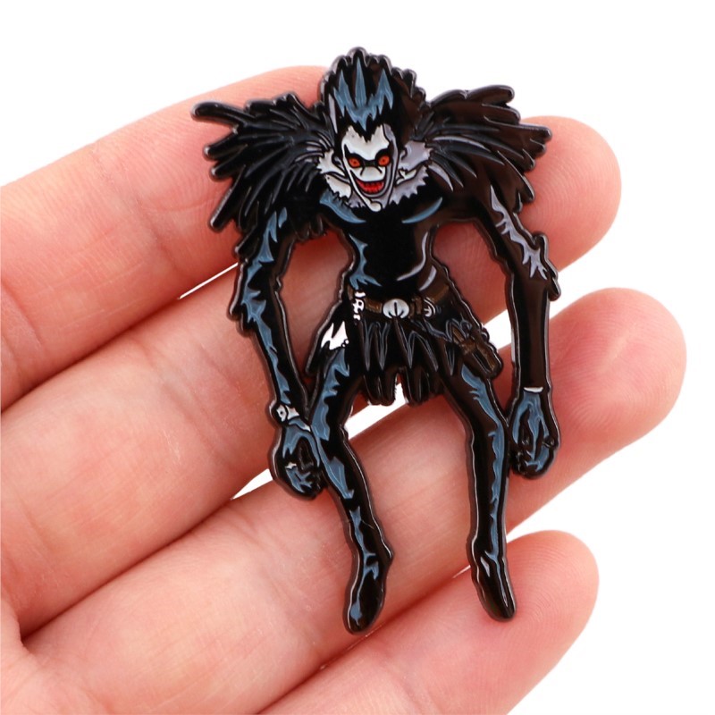 دبابيس وشارات وبروشات مينا بتص - مراجعة Enamel Pin Set وسعره